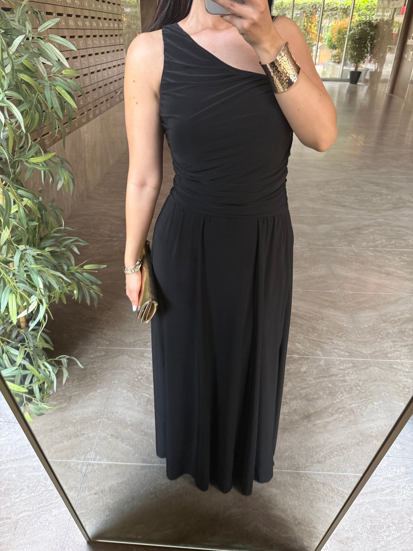 Julia Elbise – Siyah