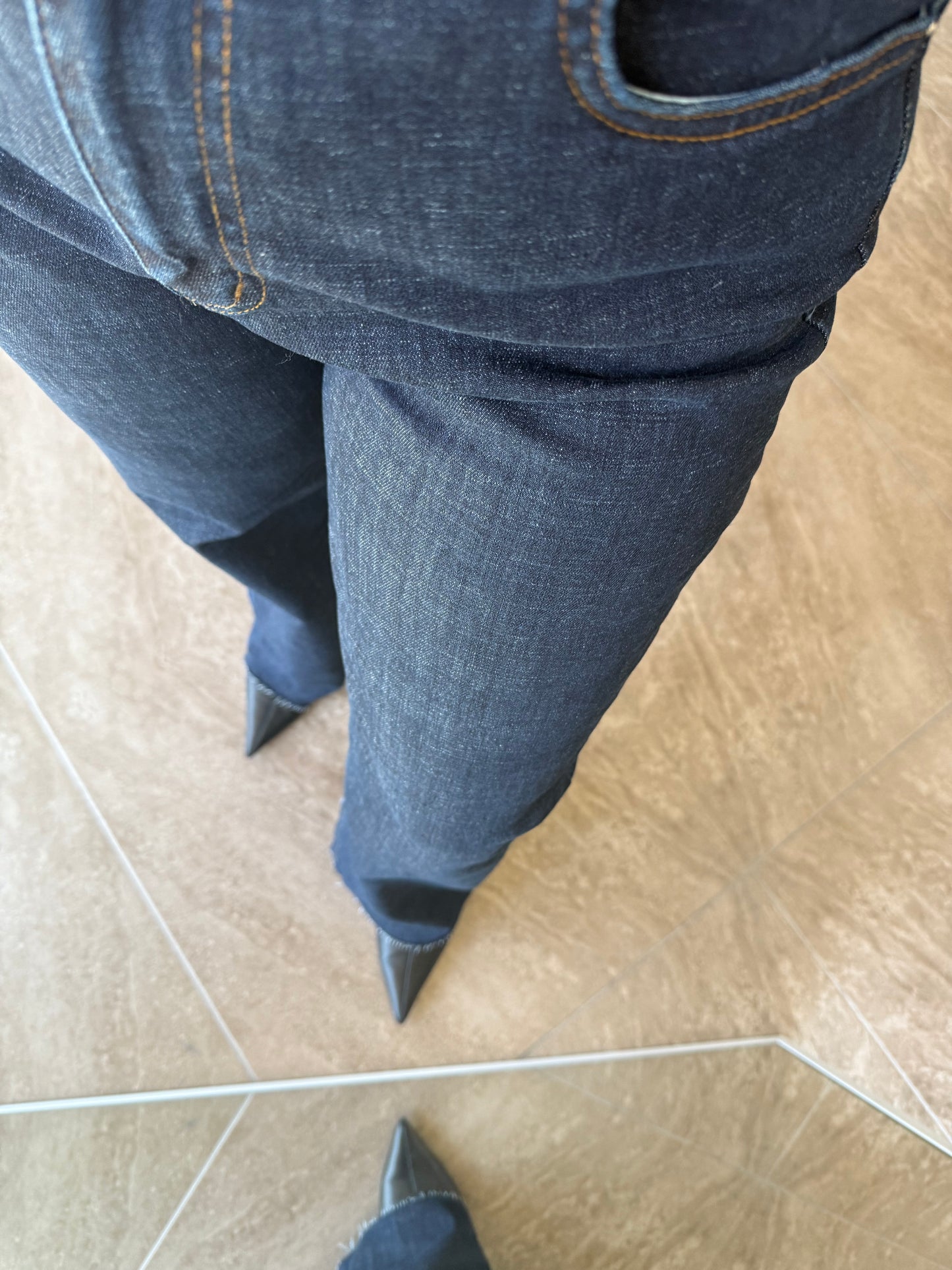 Orijinal marka jean – tam likralı
