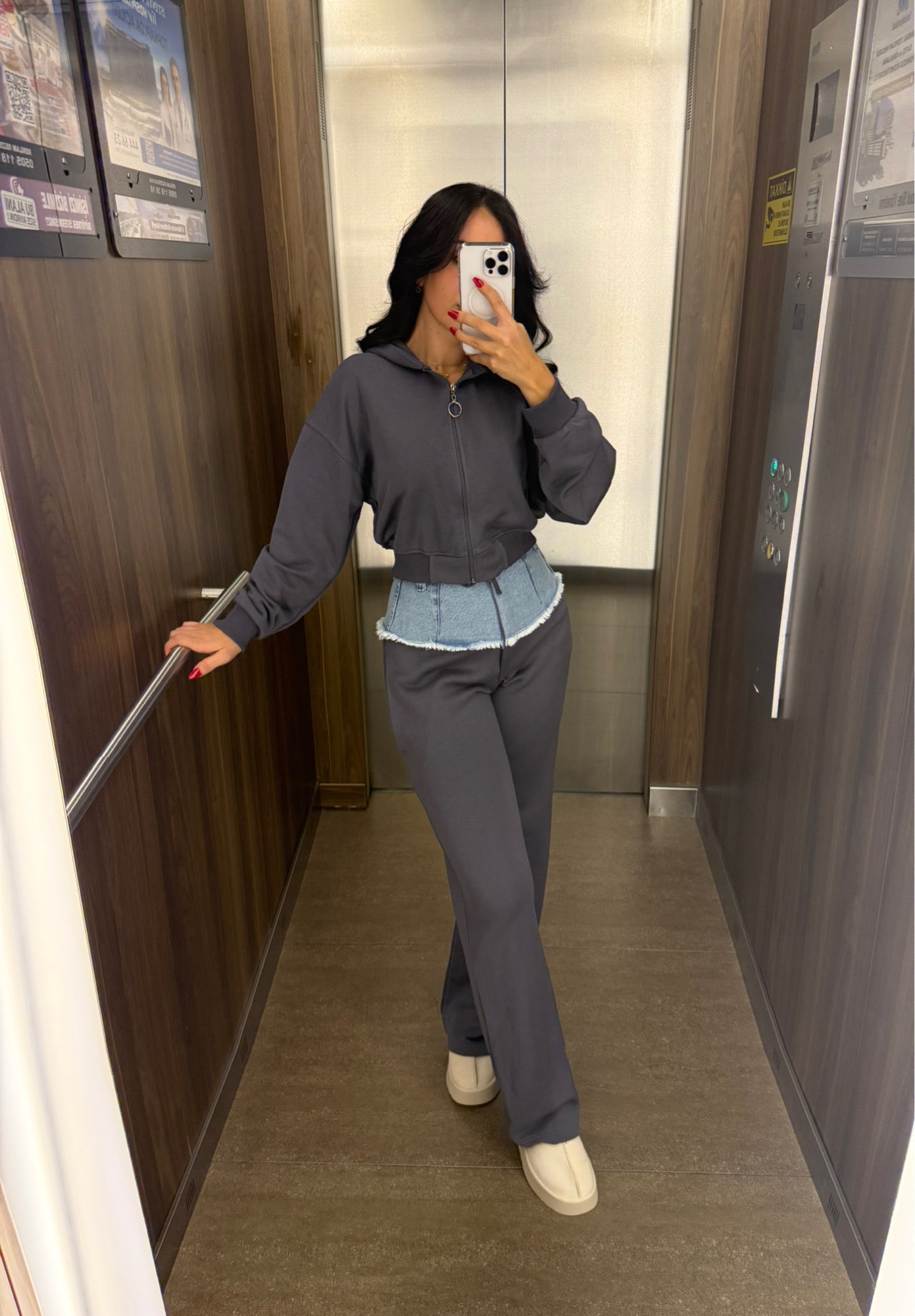 Yasmin Eşofman Takım