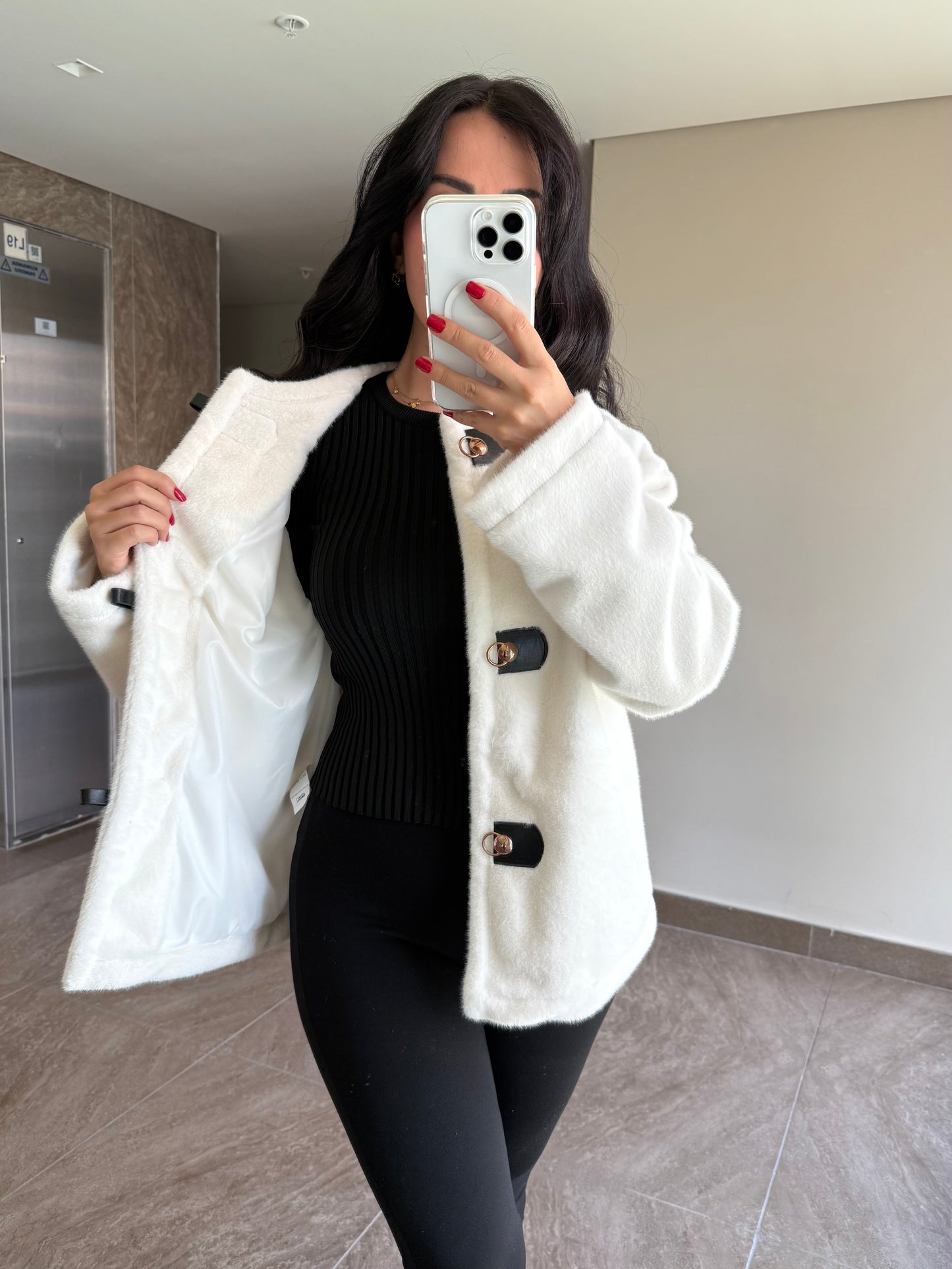 Nichole Beyaz Kürk Ceket