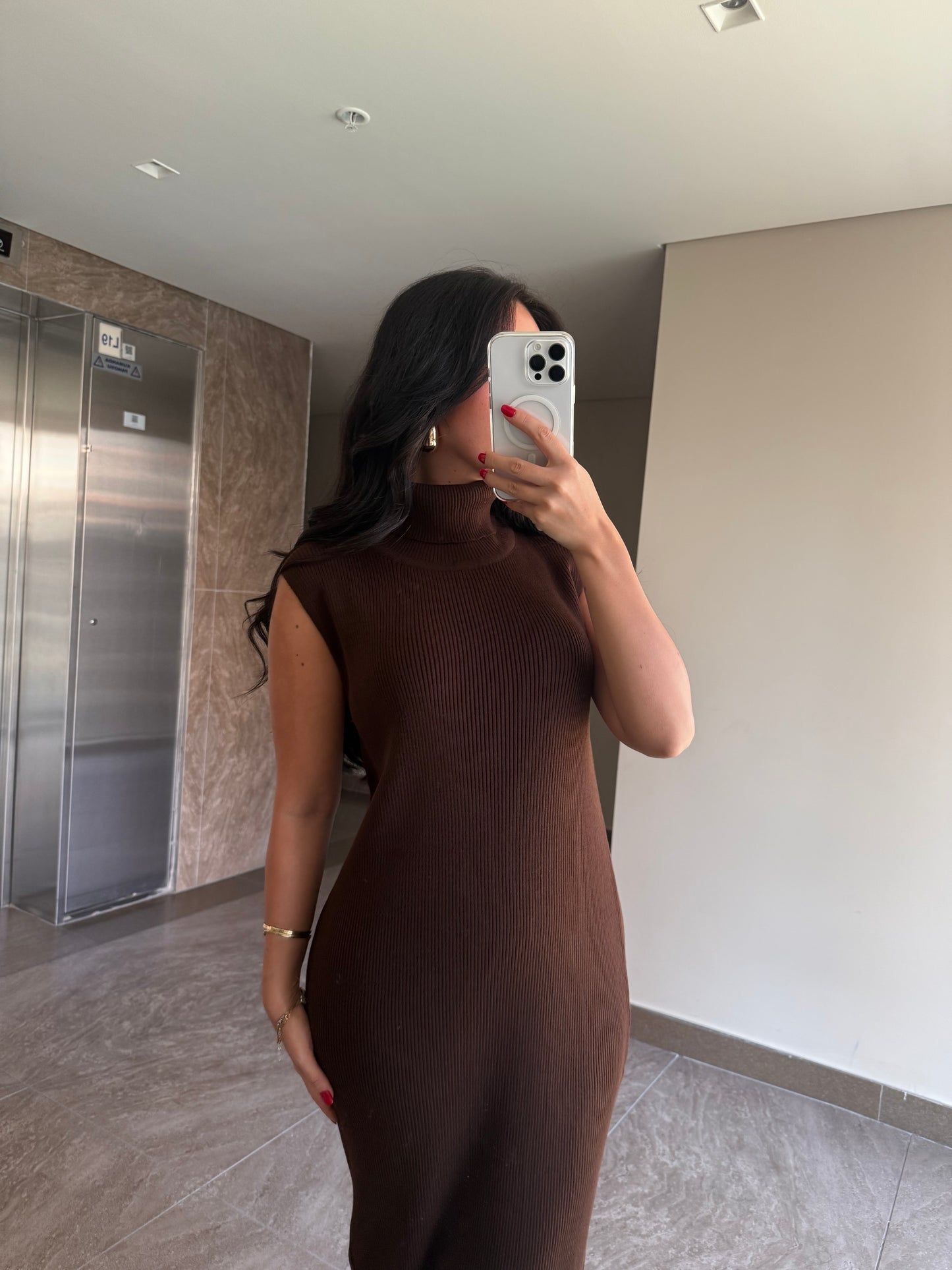 Suzanna kahverengi elbise ve uzun kimono Takim