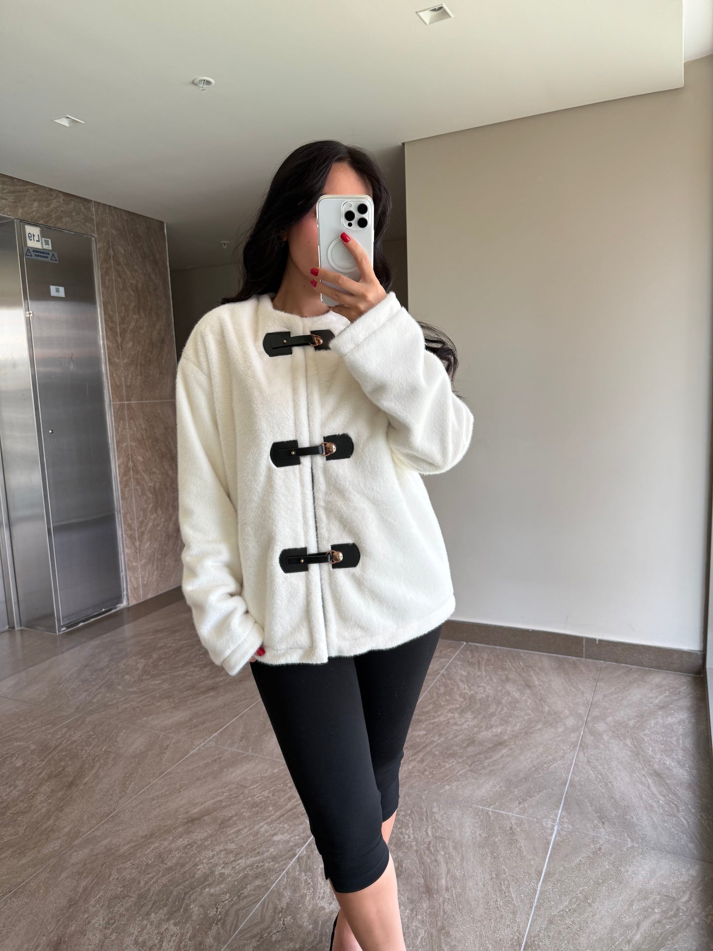 Nichole Beyaz Kürk Ceket