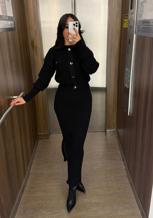 Berlin Siyah Triko Kazak Ve Etek Takım