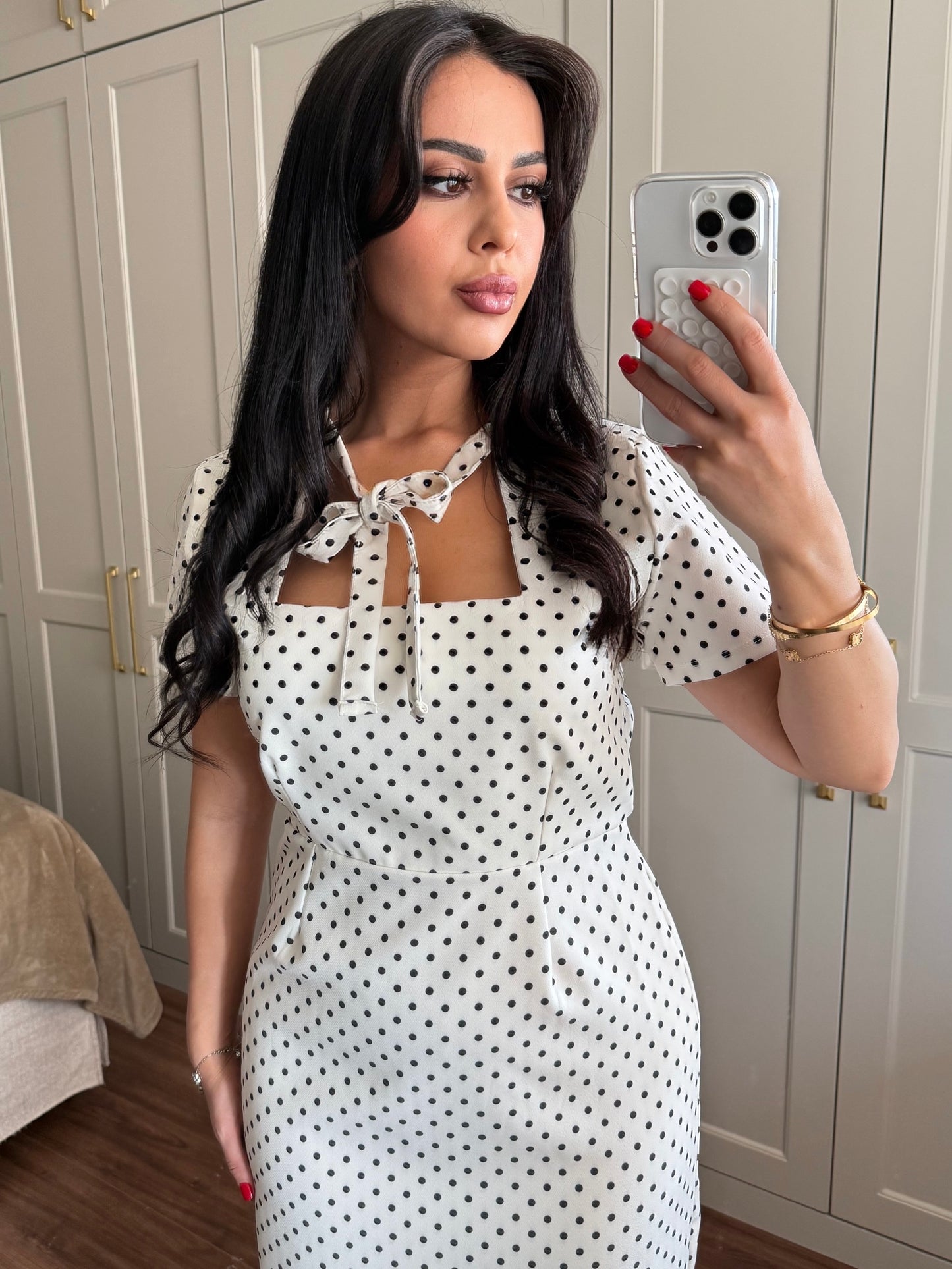 Amanda Elbise - Beyaz