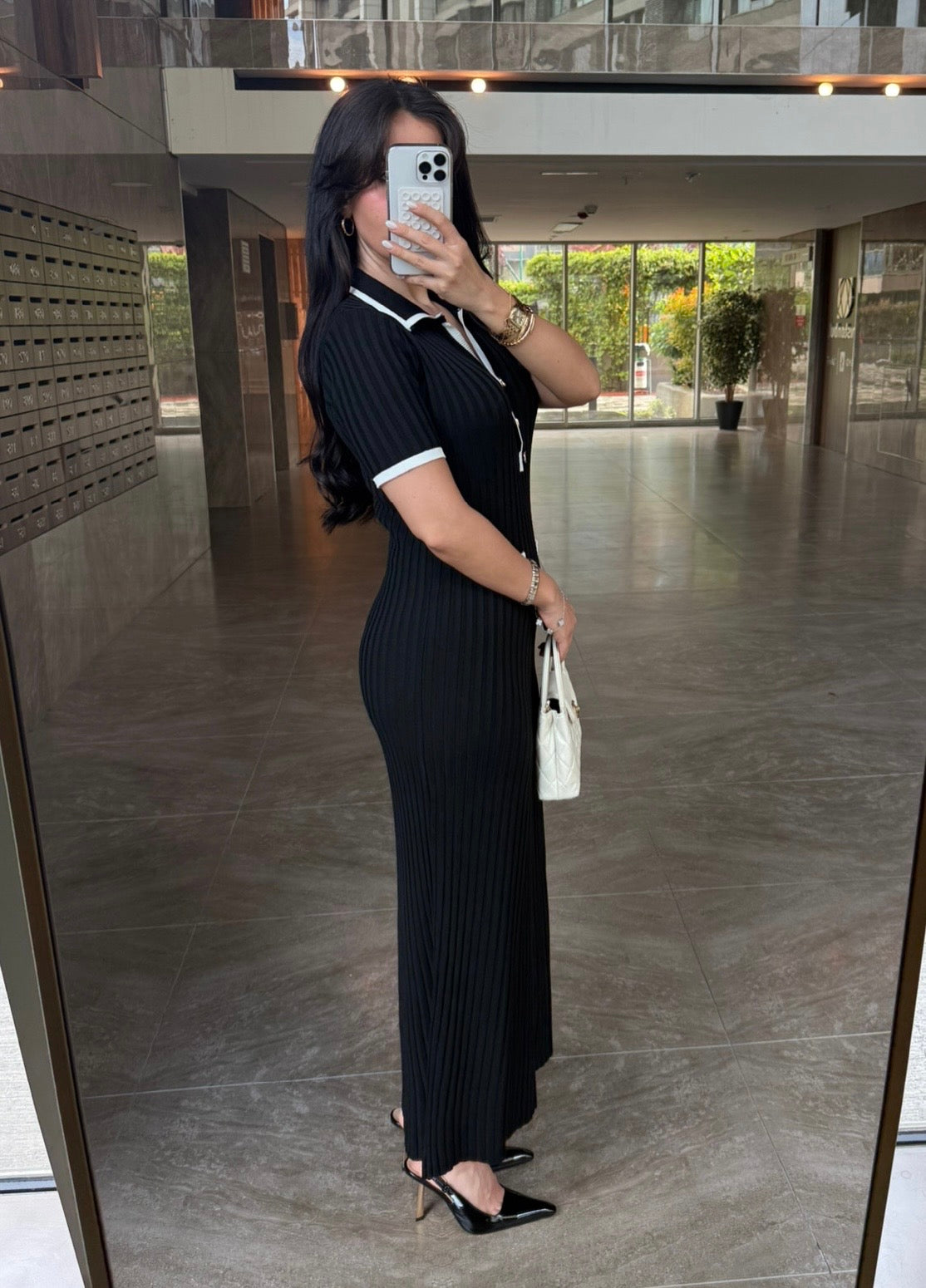 Angela Elbise-Siyah