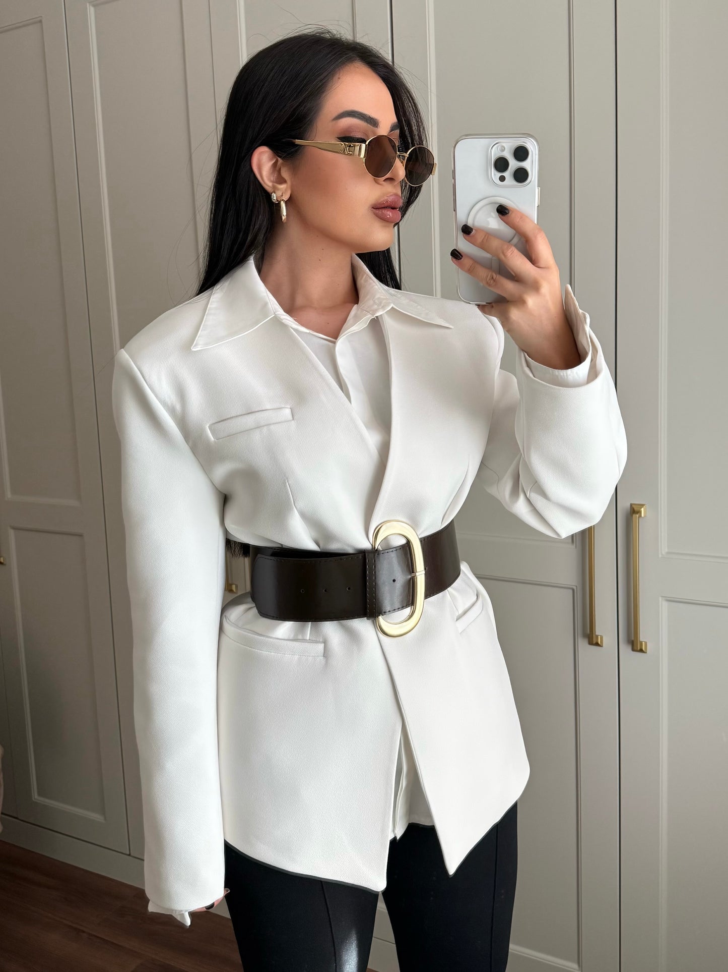 Chloe Kemerli Blazer-Beyaz