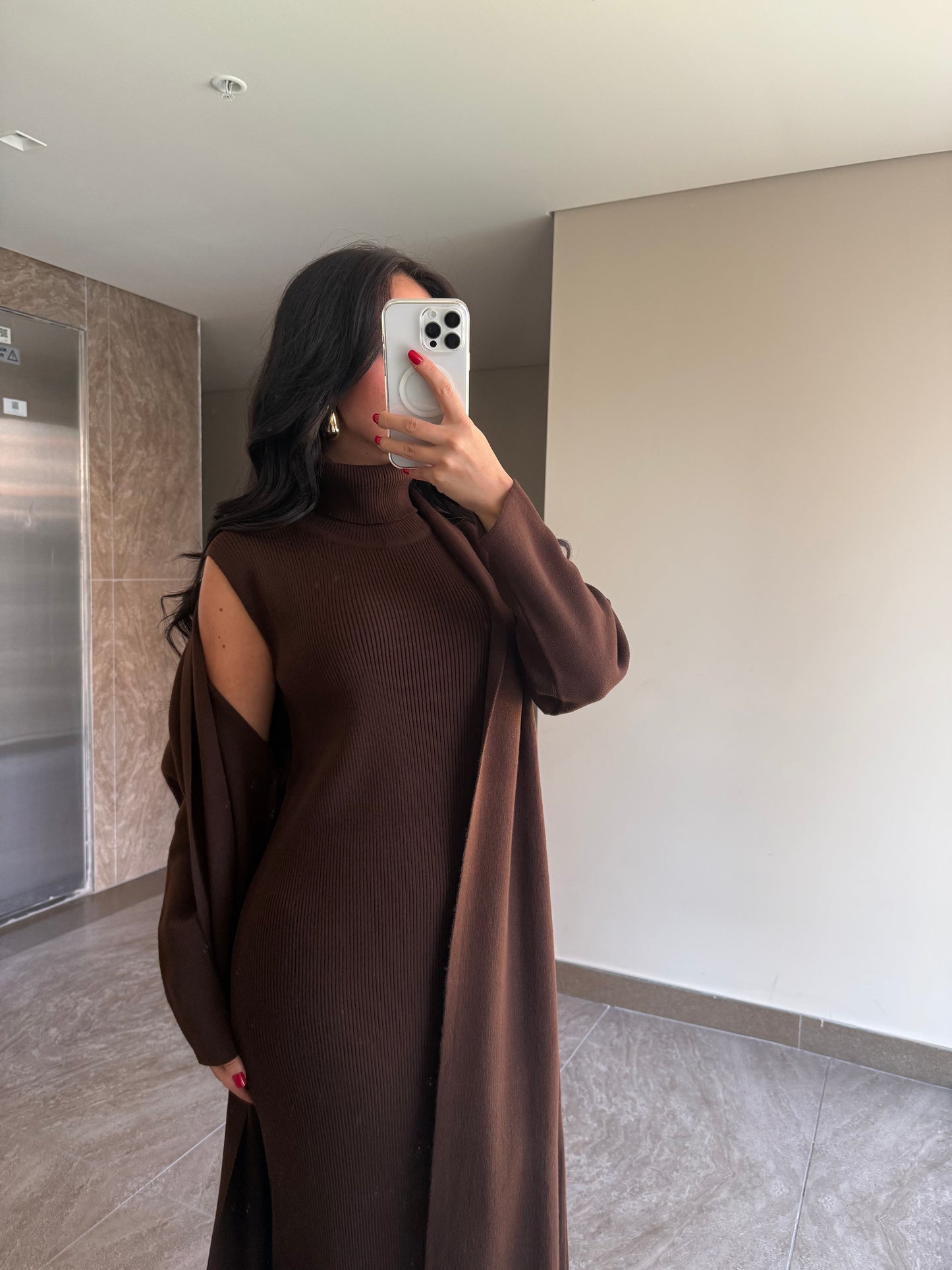 Suzanna kahverengi elbise ve uzun kimono Takim