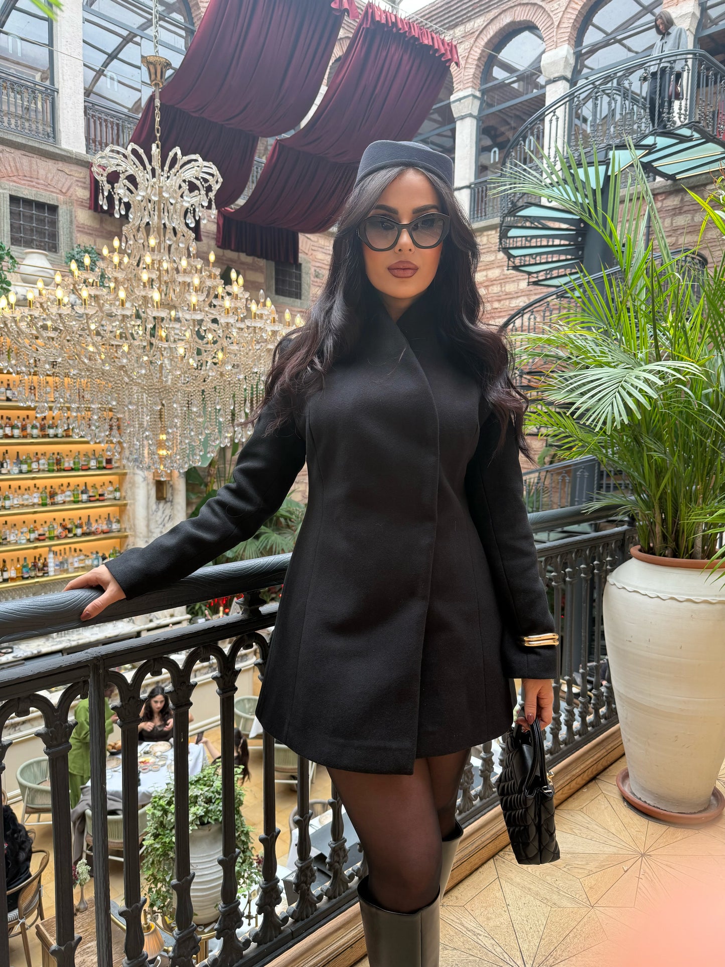 Cannes Siyah Kaşe Kaban