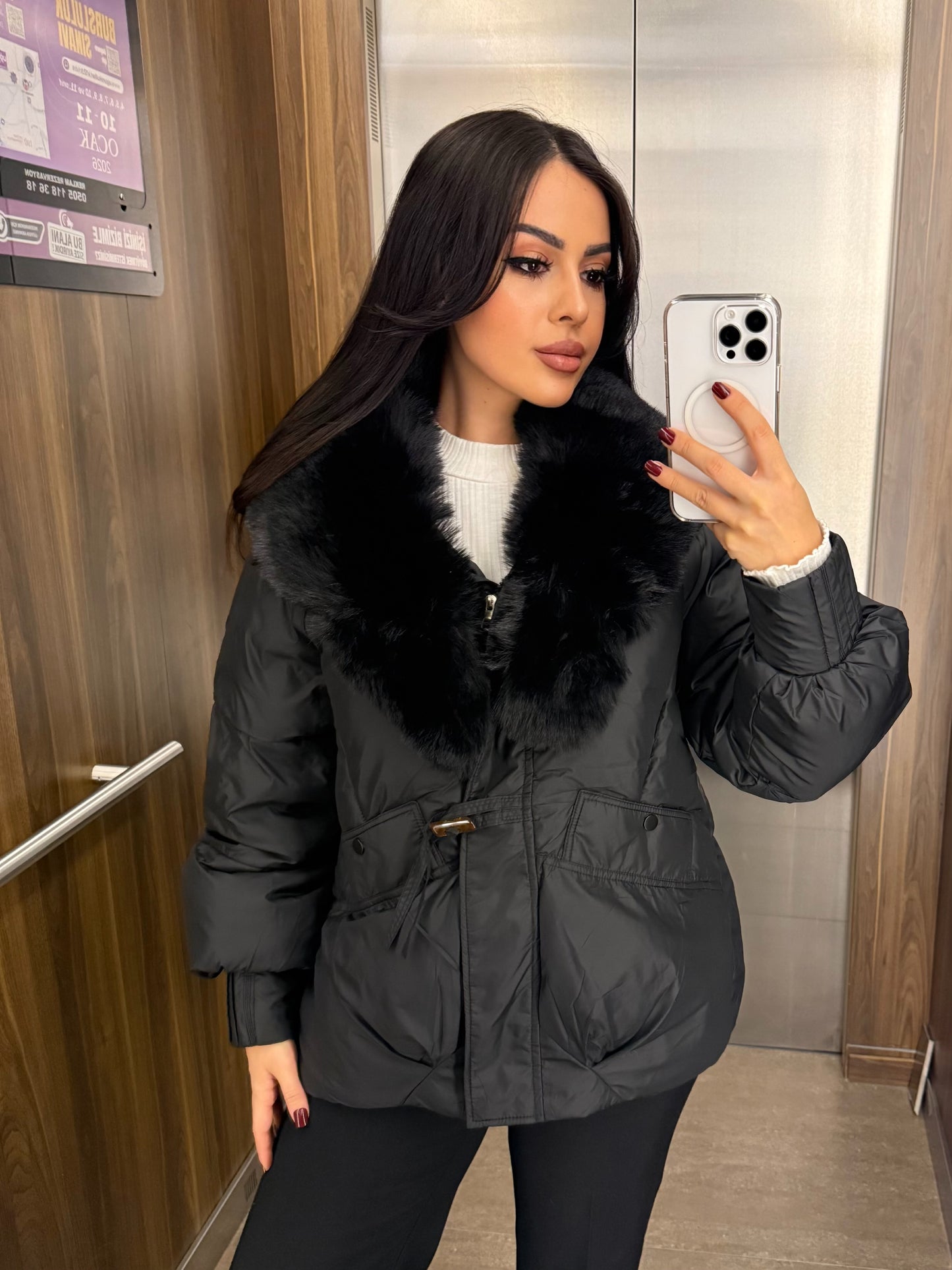 Belle Siyah Mont