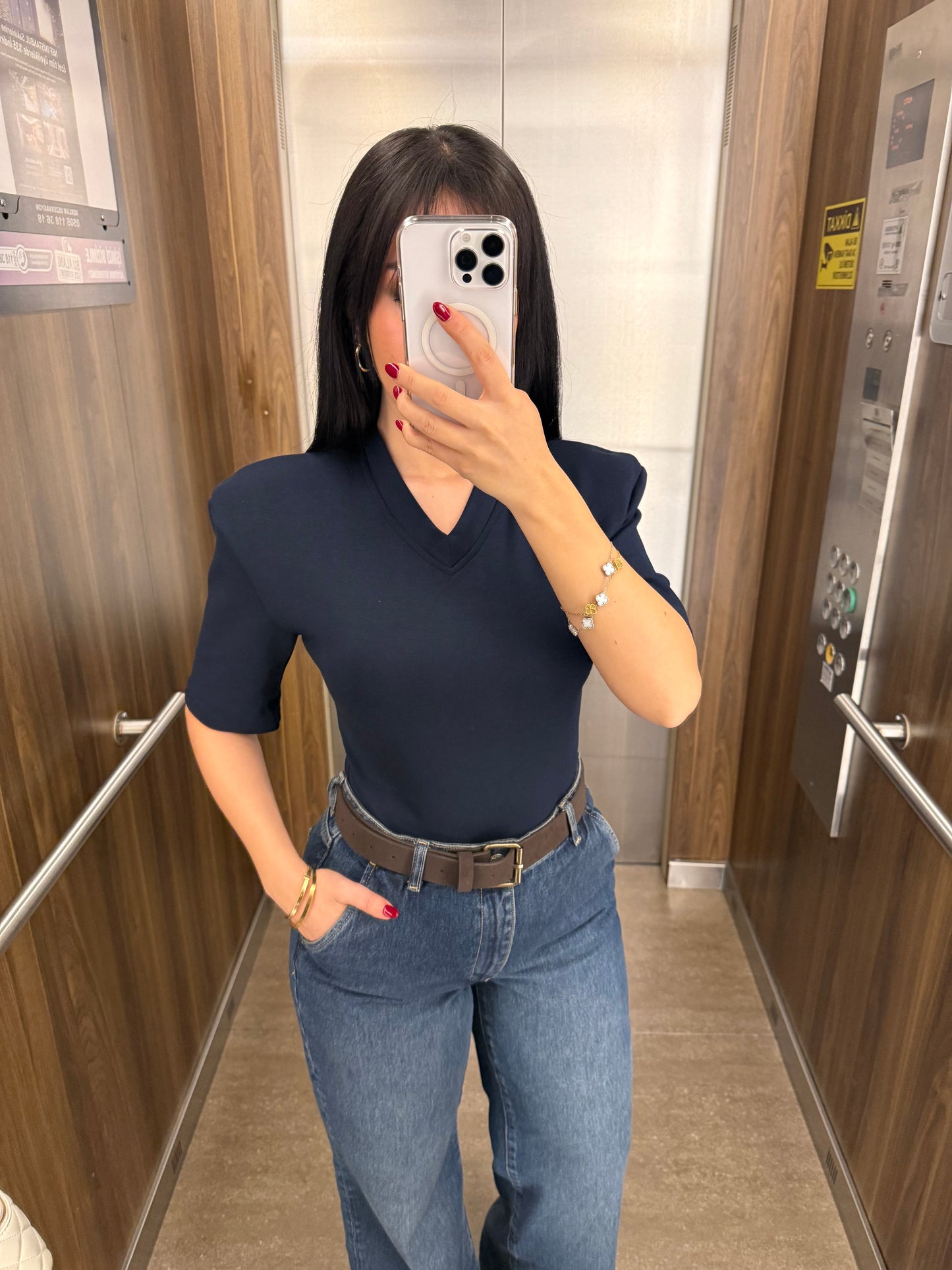 Vatkalı Bodysuit-Lacivert