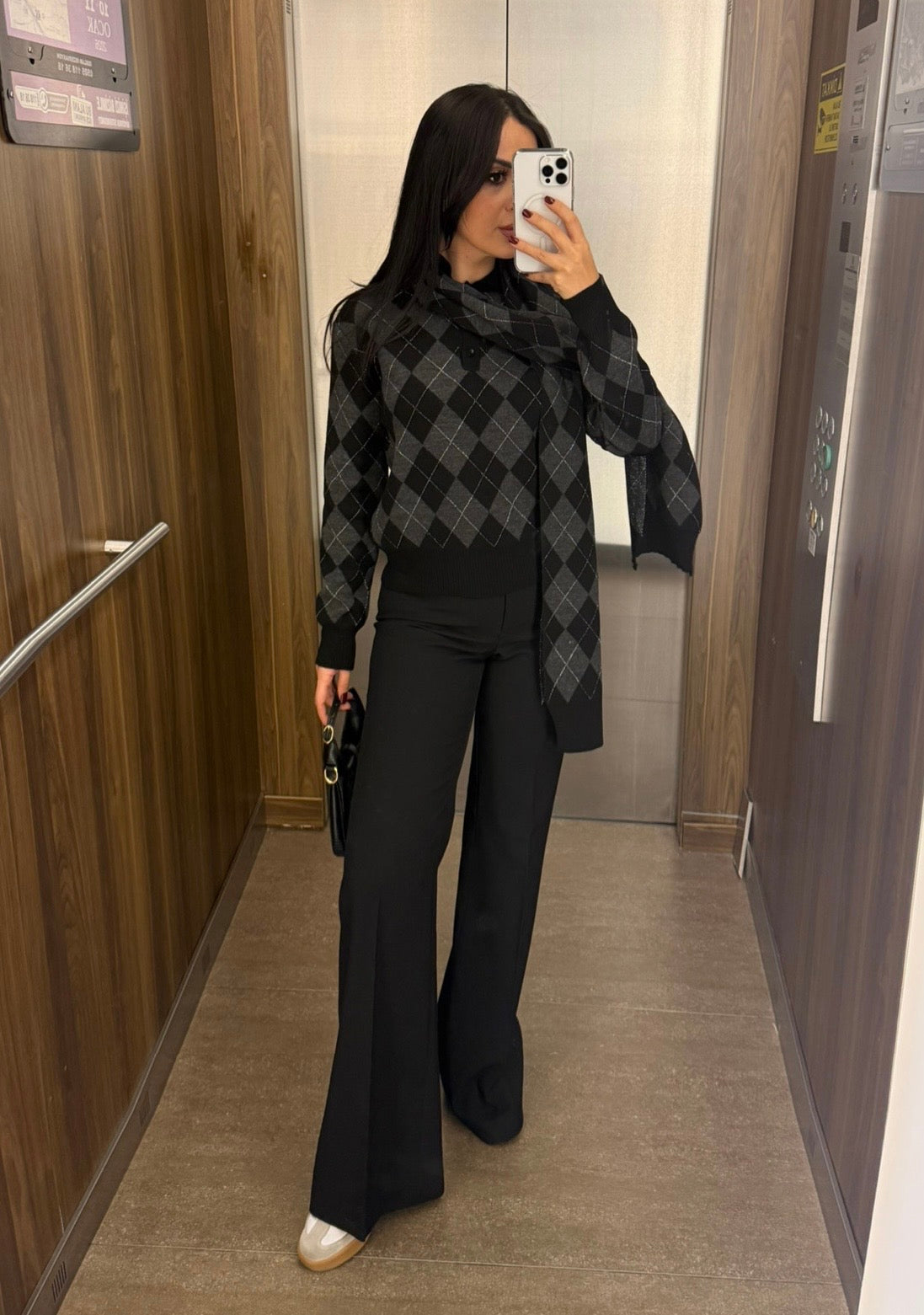 Amanda şallı kazak