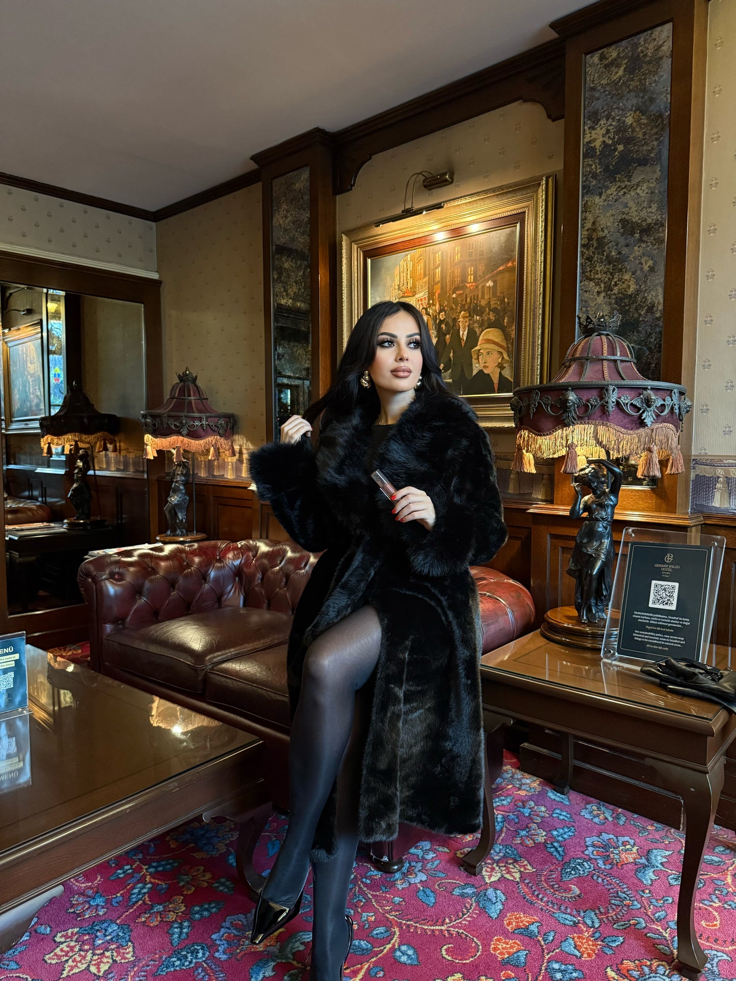 Amira Uzun İthal Kürk Mont