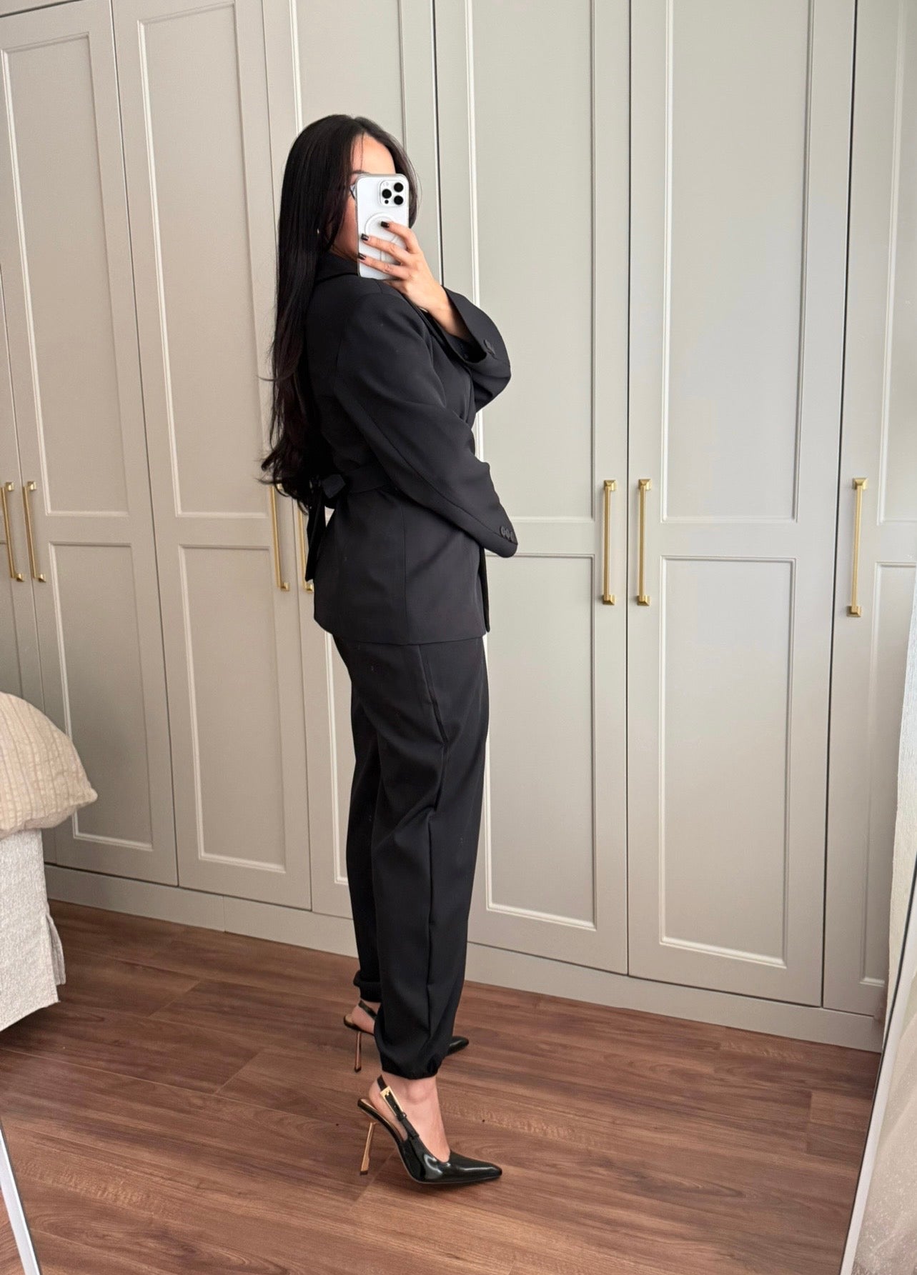 Wendy Bel Büzgülü Blazer Takımı-Siyah