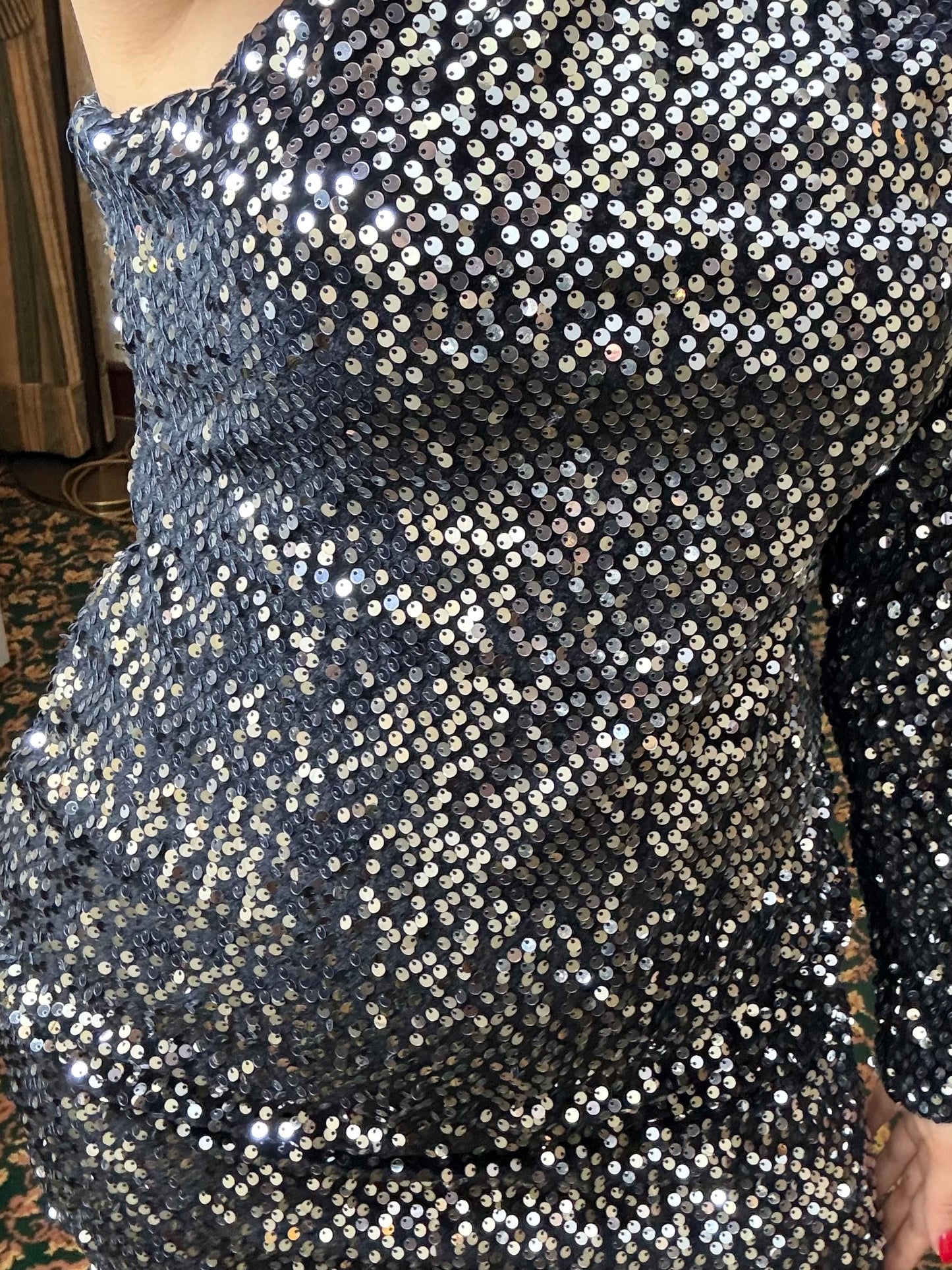 Sia Gümüş Yılbaşı Elbisesi