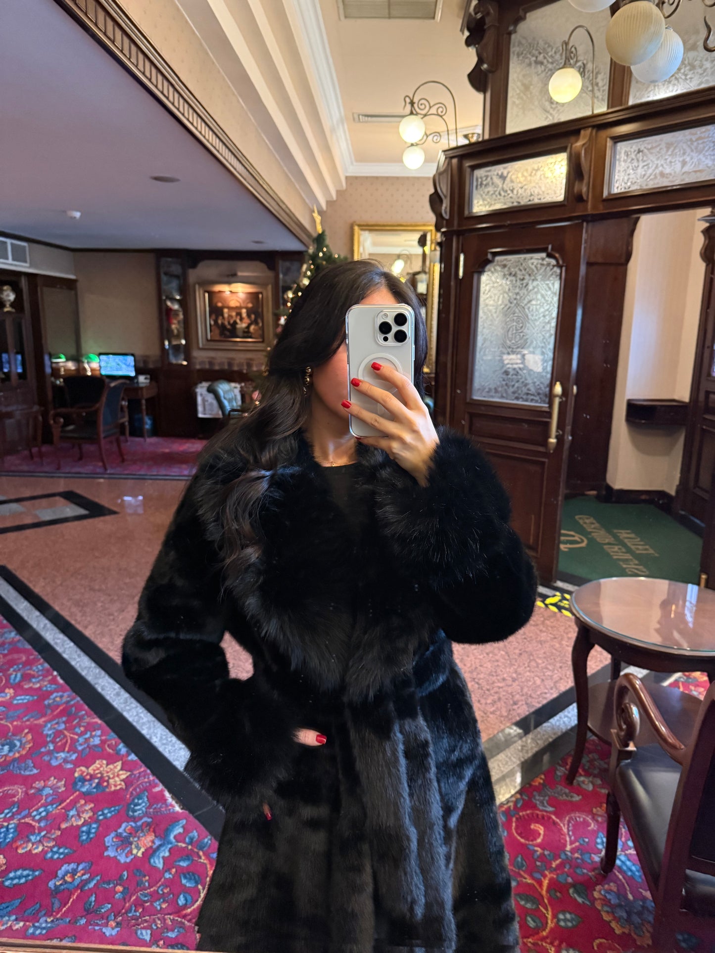 Amira Uzun İthal Kürk Mont