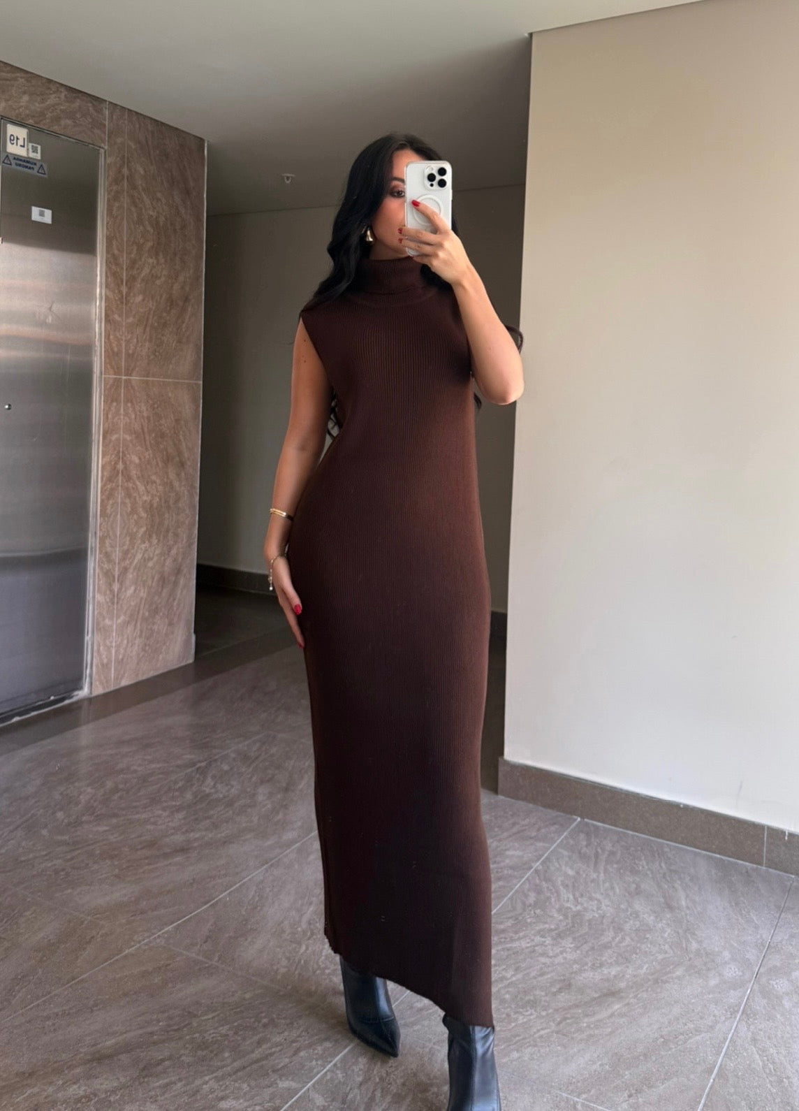 Suzanna kahverengi elbise ve uzun kimono Takim