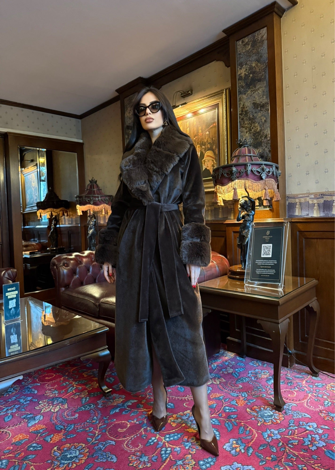 Chloe Brown Premium Kürklü Kaban