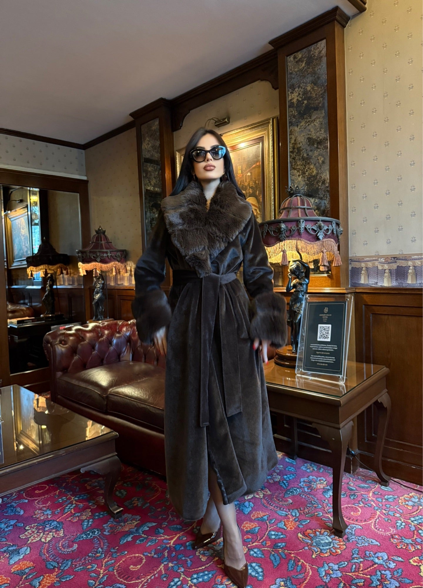 Chloe Brown Premium Kürklü Kaban