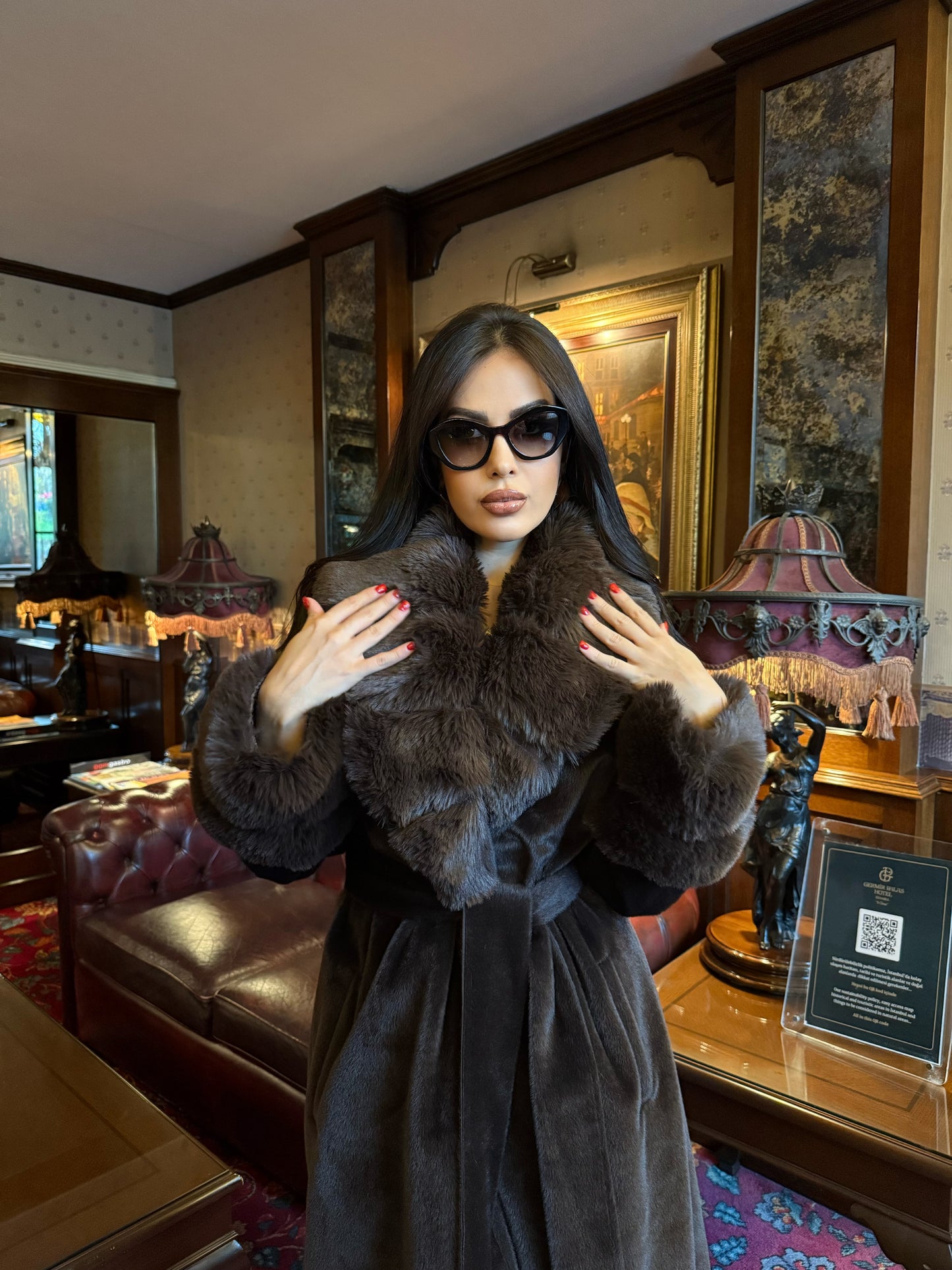 Chloe Brown Premium Kürklü Kaban