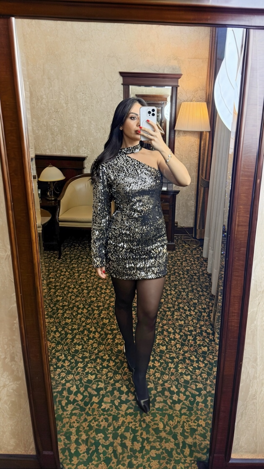 Sia Gümüş Yılbaşı Elbisesi