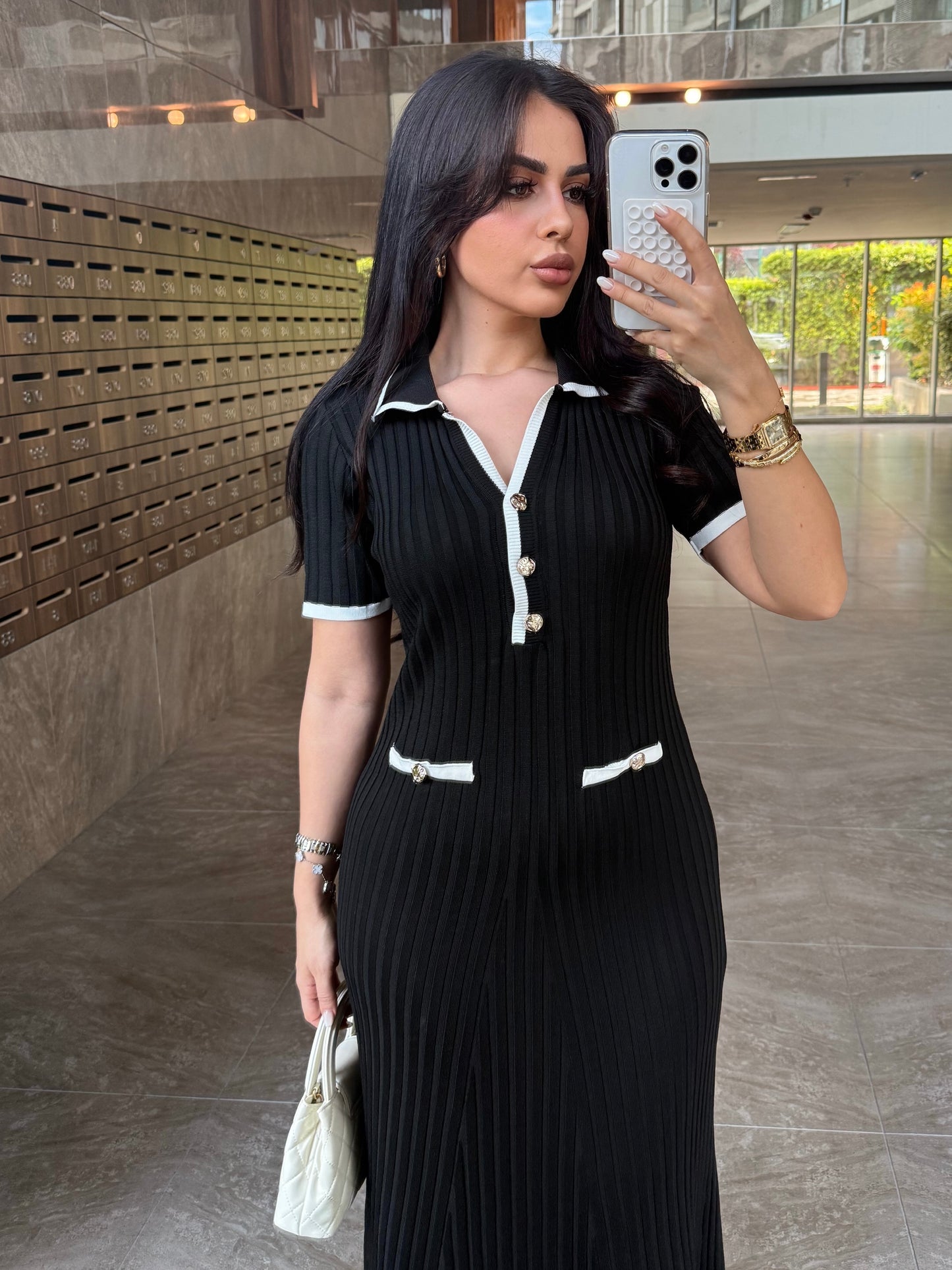 Angela Elbise-Siyah