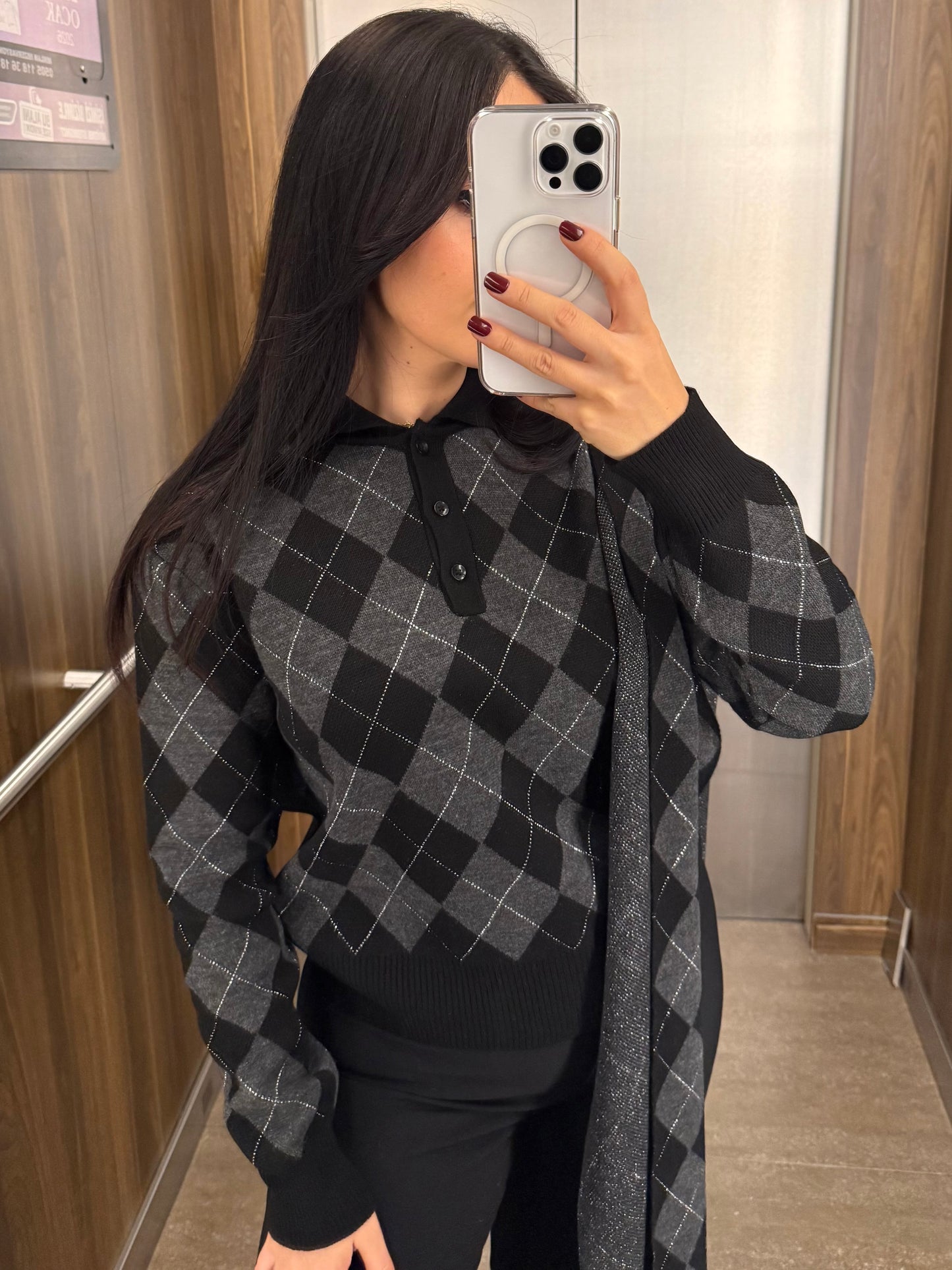 Amanda şallı kazak