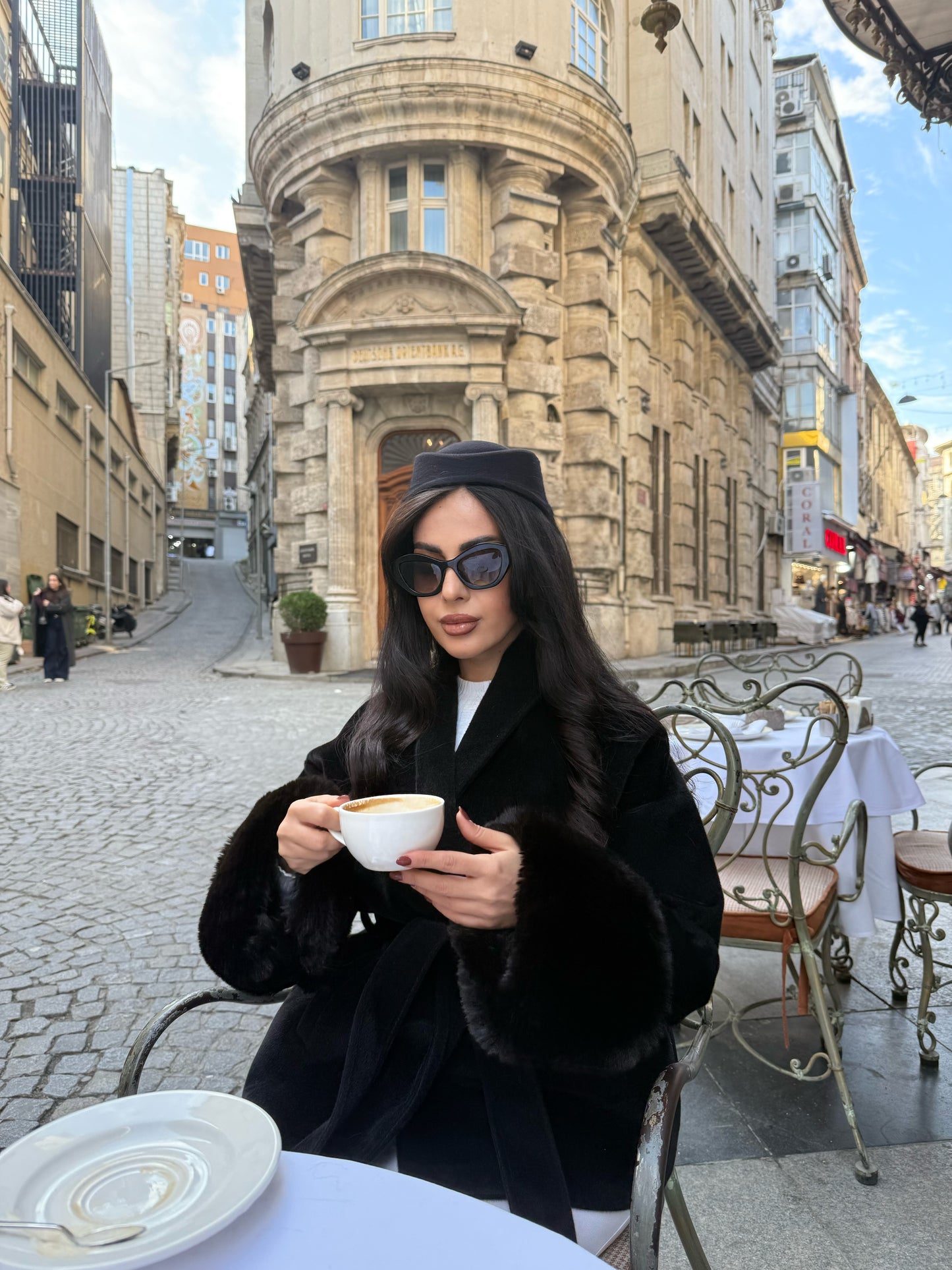 Monaco Siyah Premium Kürklü Kaban