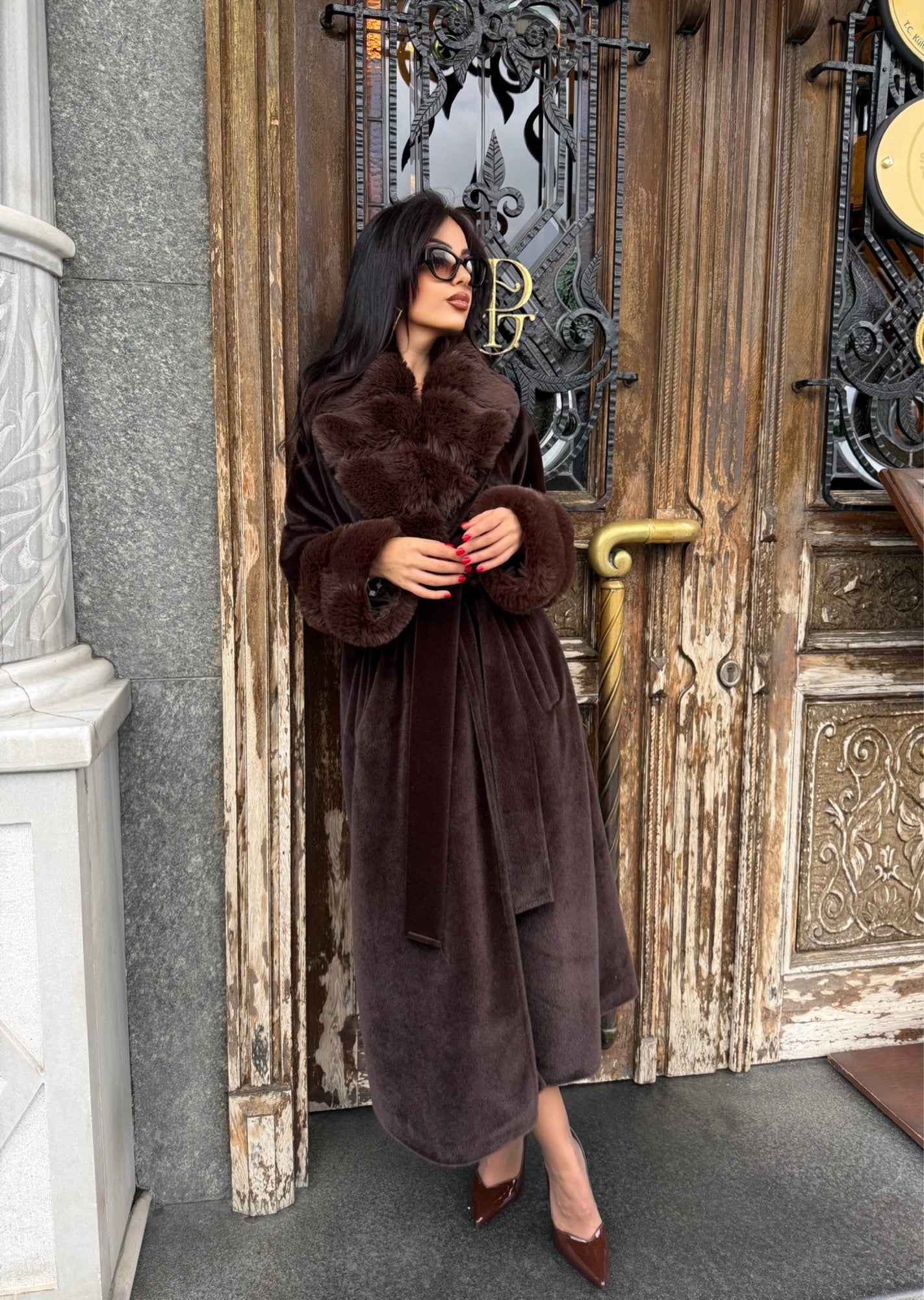 Chloe Brown Premium Kürklü Kaban